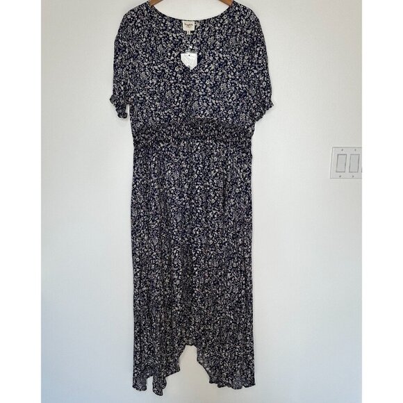 Hayden Maxi Dress Navy Blue Ditsy Floral Smocked Waist Size 1XL - Picture 1 of 11